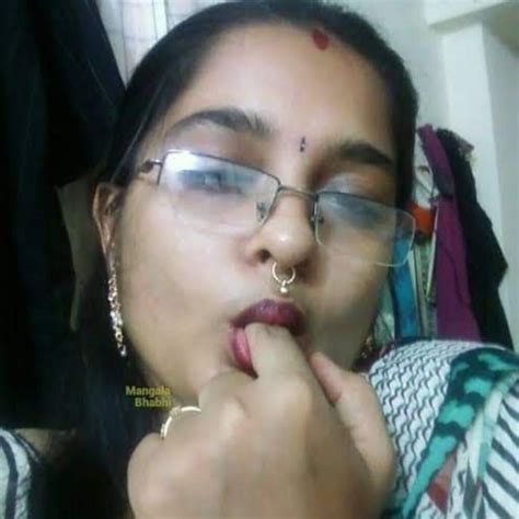 xxx desi pusy|Free Indian Bhabhi Pussy Porn Videos